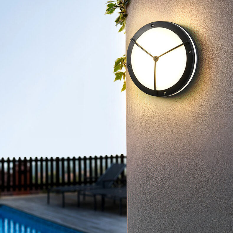 Modern Minimalist Round Aluminum Acrylic Outdoor Waterproof LED Flush Mount Ceiling Light For Outdoor Patio