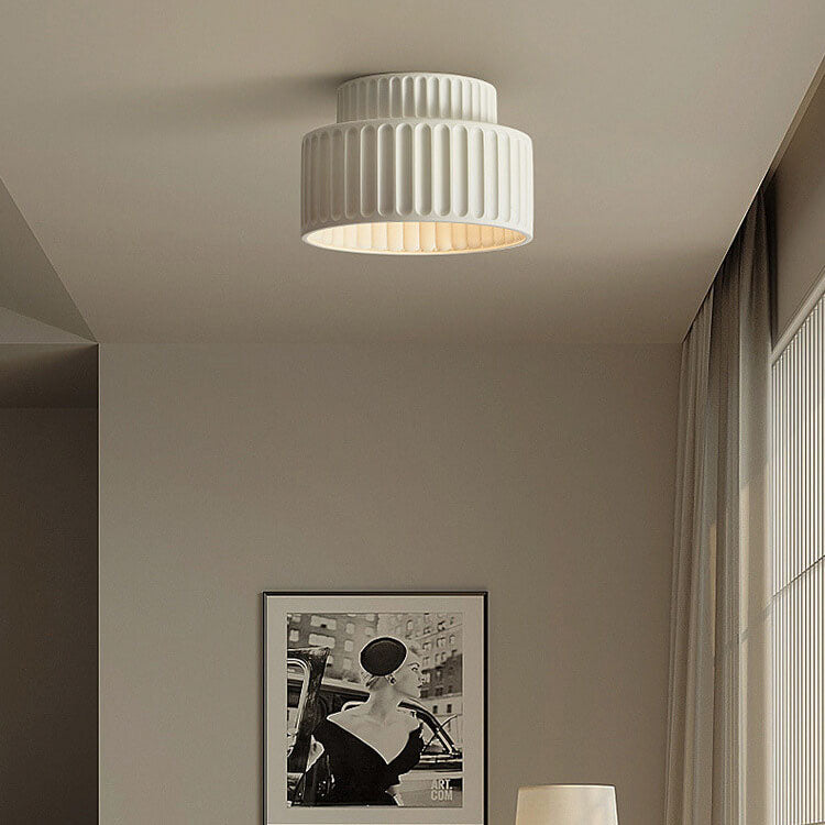 Contemporary Nordic Cream Style Hand Sculpted Stripes Resin Round 1-Light Flush Mount Ceiling Light For Entryway