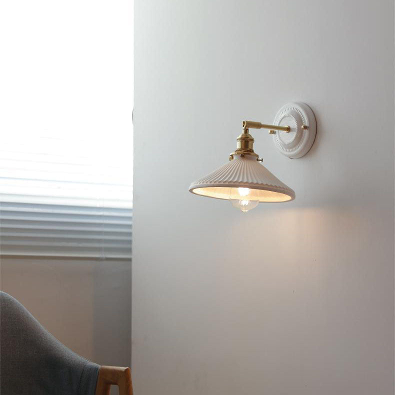 Traditional Vintage Round Ceramic Brass 1-Light Wall Sconce Lamp for Living Room