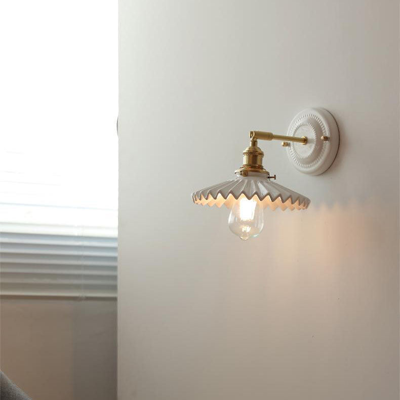 Traditional Vintage Round Ceramic Brass 1-Light Wall Sconce Lamp for Living Room