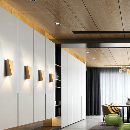 Modern Minimalist Brushed Aluminum Geometric Square LED Wall Sconce Lamp For Living Room