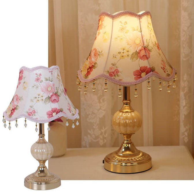 Traditional Vintage Fabric Floral Glass Hardware Plating 1-Light Table Lamp for Bedroom