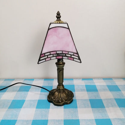 Traditional Tiffany Square Stained Glass Iron 1-Light Table Lamp For Bedroom