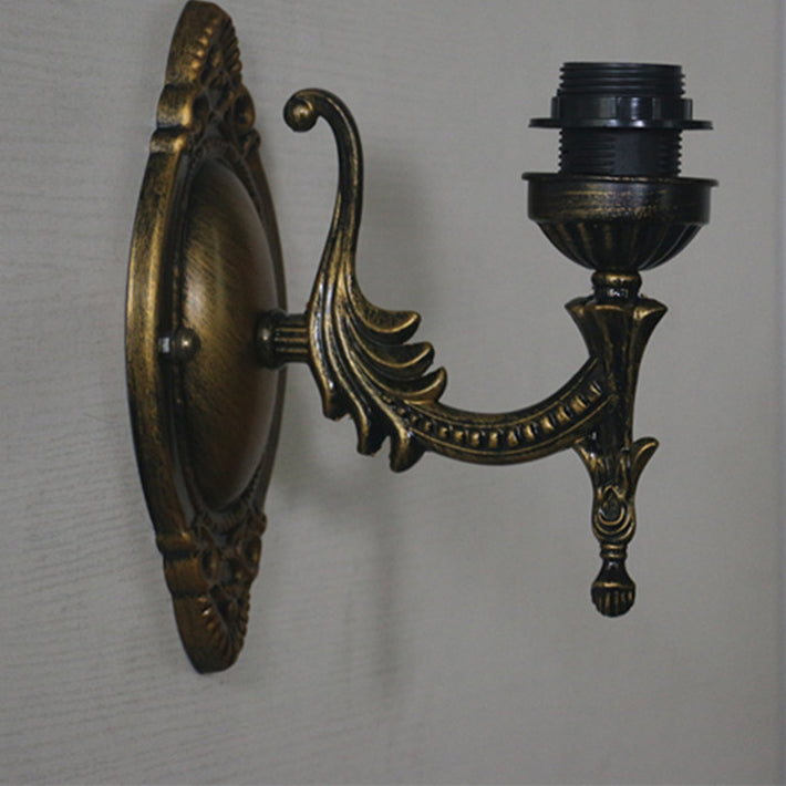 Traditional Tiffany Half Circle Alloy Iron 1-Light Wall Sconce Lamp For Bedroom