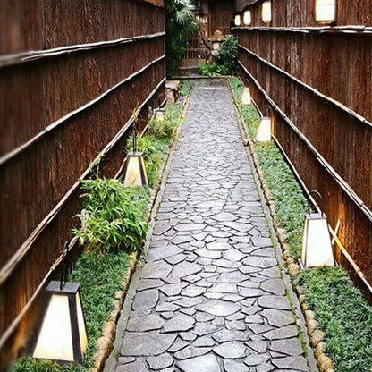 Traditional Japanese Solar Waterproof Stainless Steel Acrylic Trapezoidal Honeycombed Lantern LED Outdoor Light Landscape Lighting For Garden