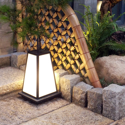 Traditional Japanese Solar Waterproof Stainless Steel Acrylic Trapezoidal Honeycombed Lantern LED Outdoor Light Landscape Lighting For Garden
