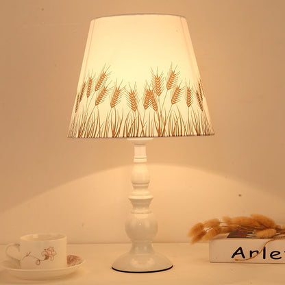 Modern Simple Floral Fabric Iron Vase Base 1-Light Table Lamp