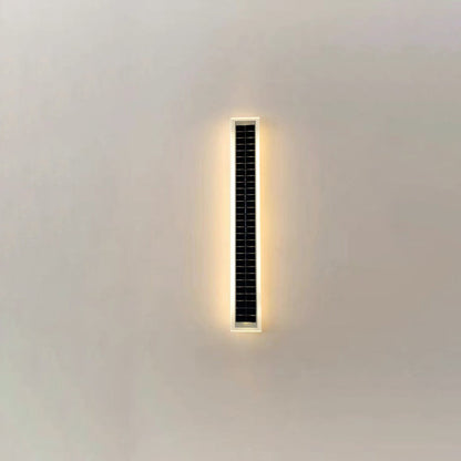Modern Minimalist Aluminum Acrylic Outdoor Solar Rectangular Strip Waterproof Patio LED Wall Sconce Lamp for Outdoor Patio