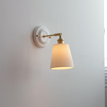Traditional Vintage Round Ceramic Brass 1-Light Wall Sconce Lamp for Living Room