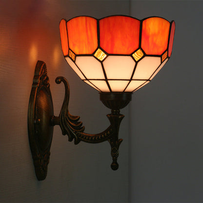 Traditional Tiffany Half Circle Alloy Iron 1-Light Wall Sconce Lamp For Bedroom